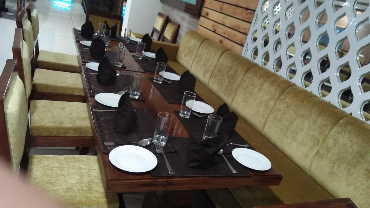 Hotel Neelam Moga Ludhiana Dış mekan fotoğraf